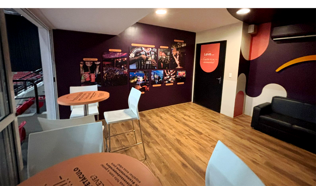 Branding, Material Gráfico, Projeto de Ambientação & Sinalização Leve Saúde